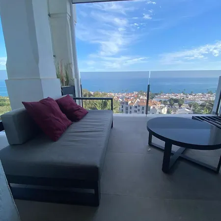 Apartment Luxury Penthouse Sea Views In Blue 5302