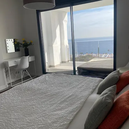 Luxury Penthouse Sea Views In Blue 5302 * Manilva